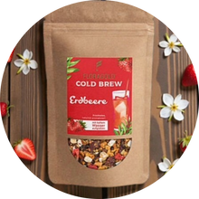Laden Sie das Bild in den Galerie-Viewer, Cold Brew Erdbeere