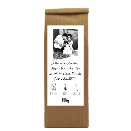 Personalisierter Krautertee als Geschenk Idee mit eigenem Etikett fuer Hochzeit